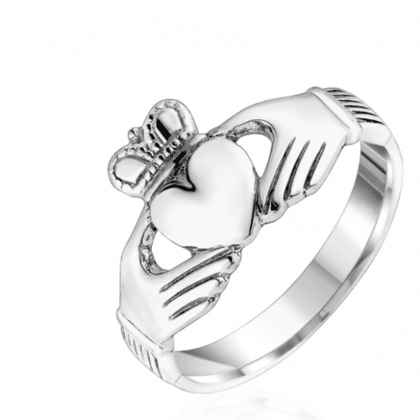 claddagh ring